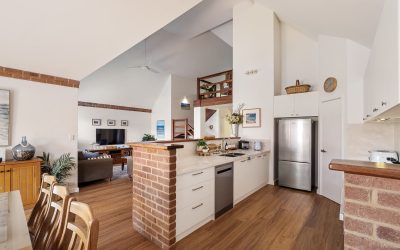 New Listing: Central Dunsborough holiday house